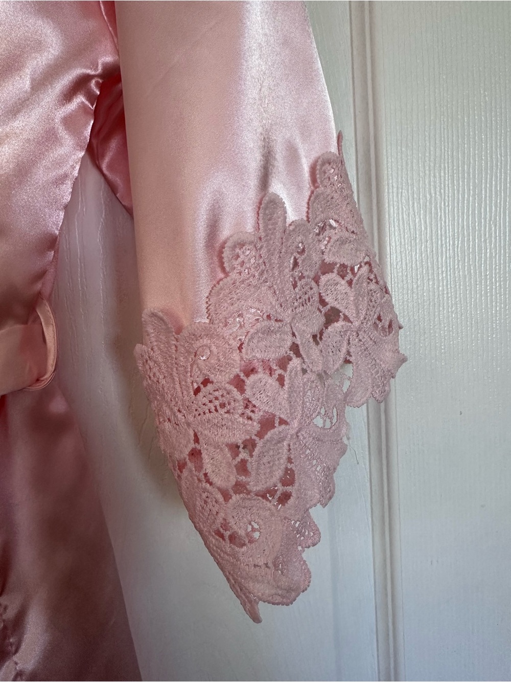 Pink Satin "Mother of the Bride" Lace Trim Robe - Picture 3 of 3